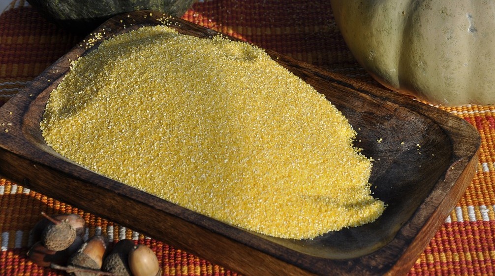 Polenta gialla, con farina di mais